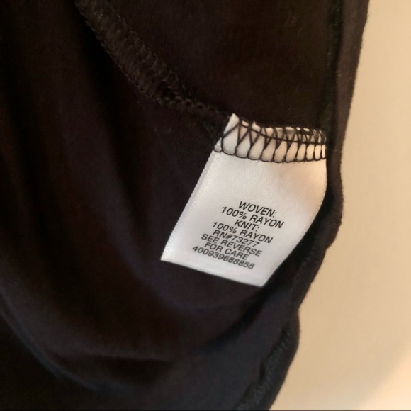 L Apt 9 Black, white, and yellow geometric print tank top - Picture 4 of 6